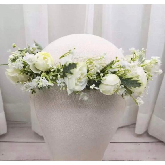 Handmade Adorable White Tiara main image 4